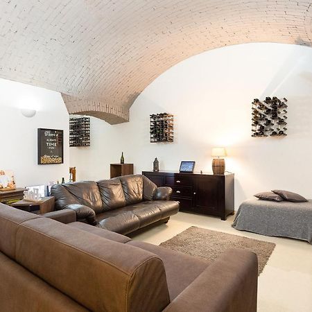 La Cantinetta Di Milano - The Wine Cave In Milan, Huge 110Sqm Apartment Next To Central Station エクステリア 写真