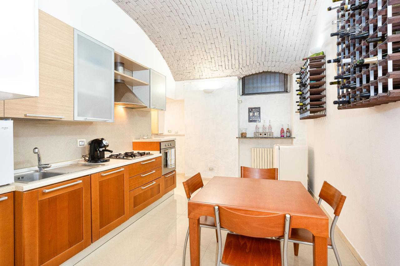 La Cantinetta Di Milano - The Wine Cave In Milan, Huge 110Sqm Apartment Next To Central Station エクステリア 写真