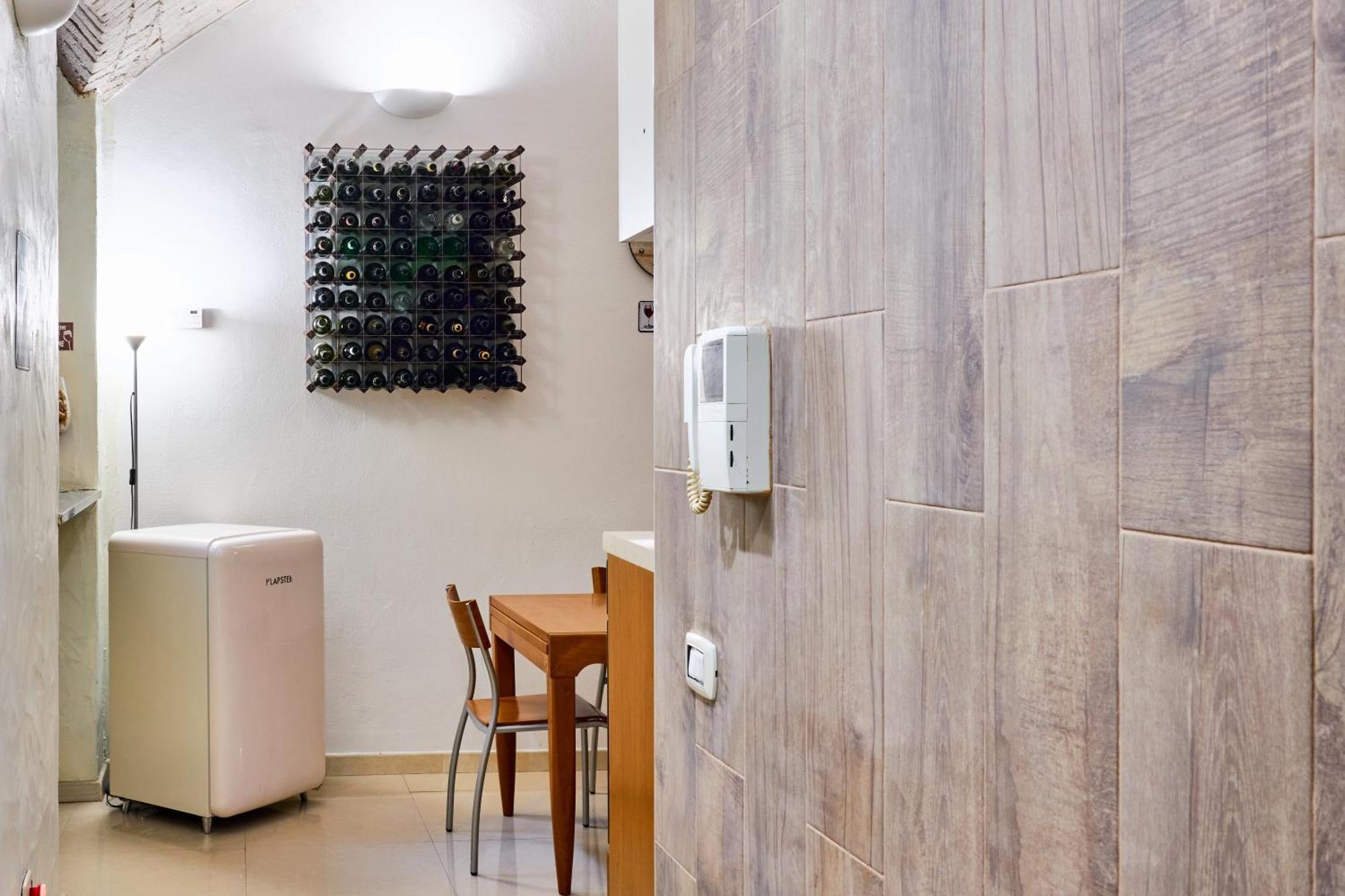 La Cantinetta Di Milano - The Wine Cave In Milan, Huge 110Sqm Apartment Next To Central Station エクステリア 写真
