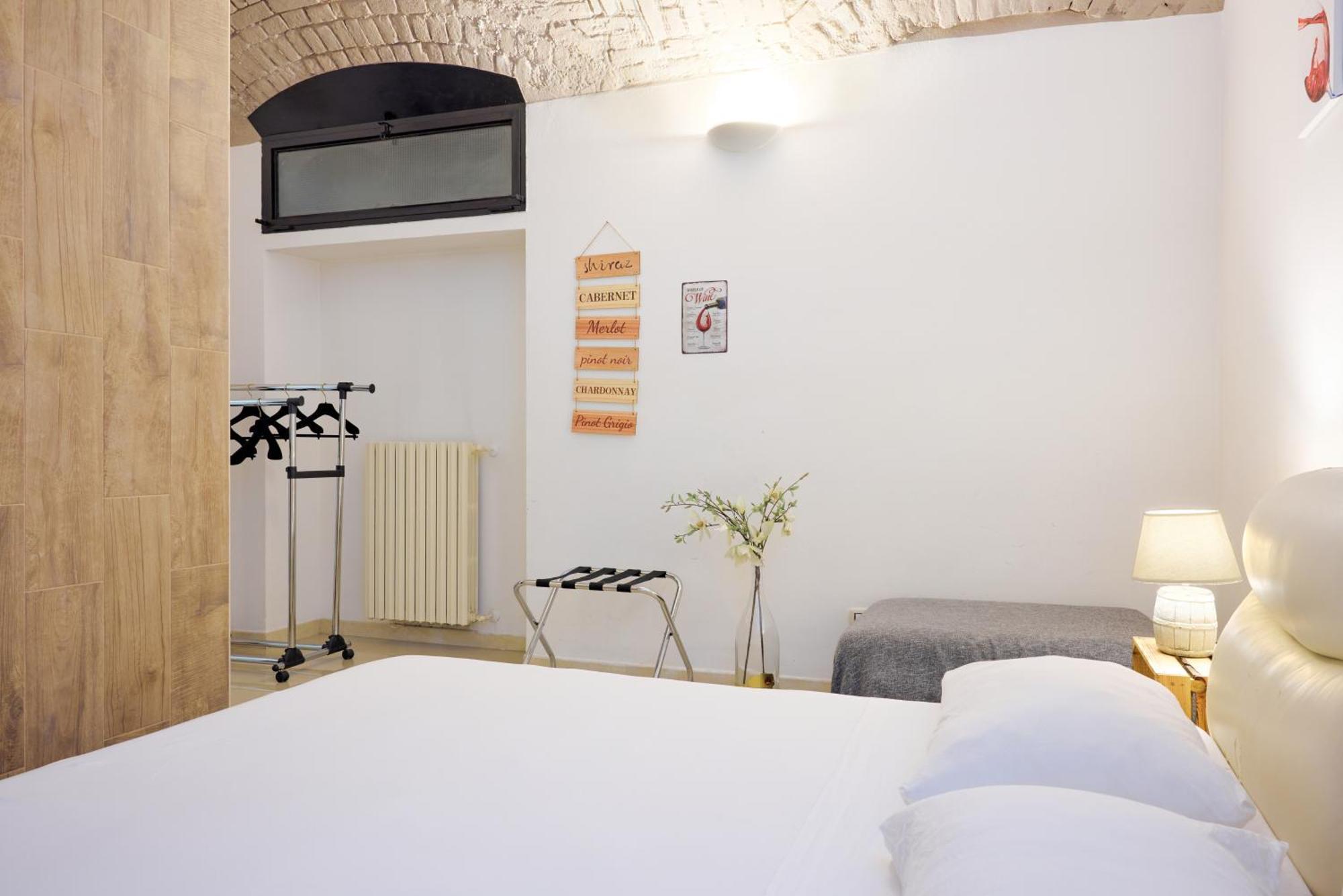 La Cantinetta Di Milano - The Wine Cave In Milan, Huge 110Sqm Apartment Next To Central Station エクステリア 写真
